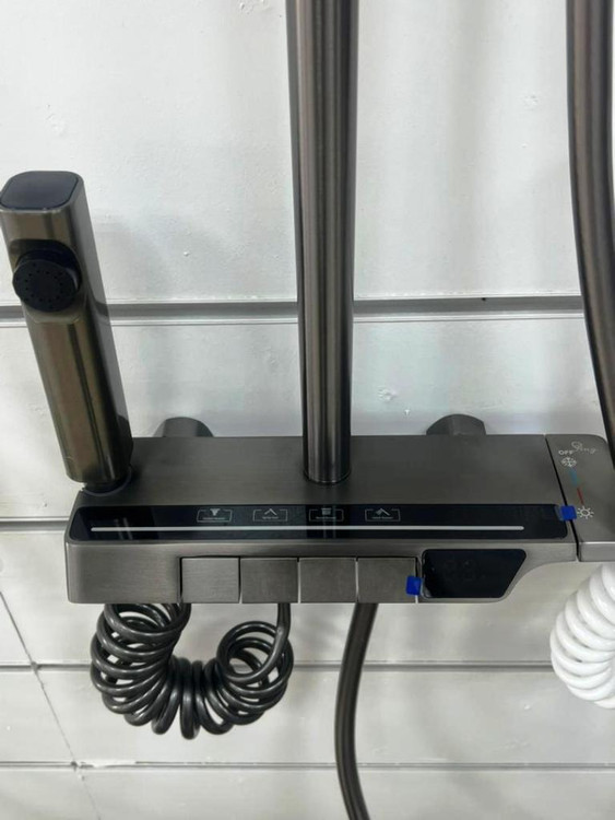 دوش حمام پیانویی نمایشگردار برند ping درجه یک با کیفیت