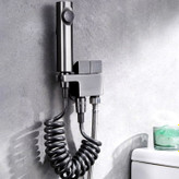 شاتاف، شاتاف توالت فرنگی، بهترین شاتاف، شاتاف بهداشتی، شاتاف دستشویی، قیمت شاتاف، نصب شاتاف، شاتاف استاندارد، شاتاف قابل تنظیم، شاتاف با کنترل از راه دور،