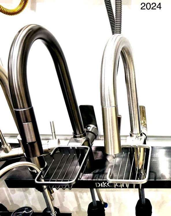 شیر شاوری با قابلیت پاشش سهحالته هوادیا