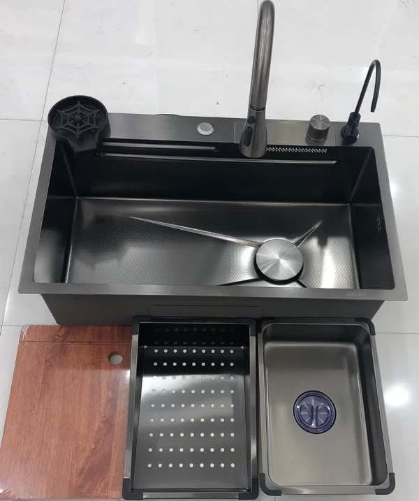 ۹. طراحی جدید سینک هوادیائو مدل آبشاری